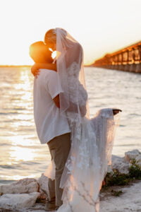 Read more about the article Real Wedding in Bahia Honda-Erica & Michael-Seven Mile Package